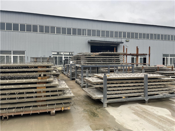 預(yù)制疊合板