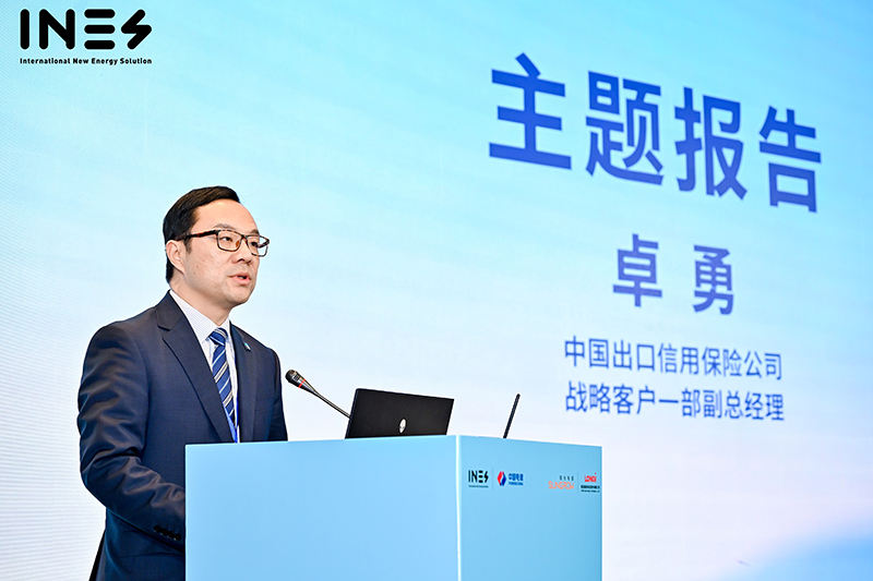 主題報告1.JPG
