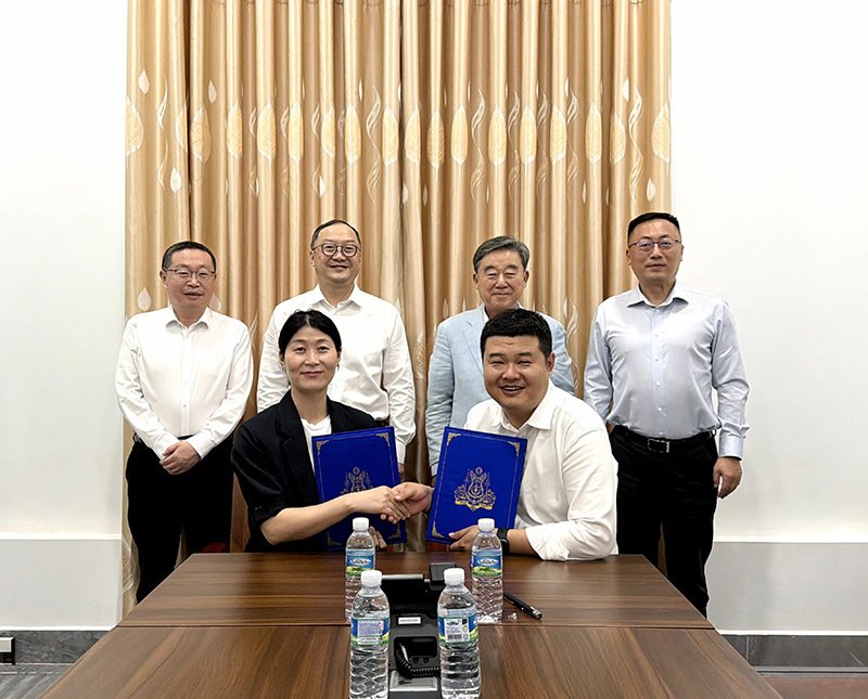4.與KPS公司簽署合作協(xié)議.jpg
